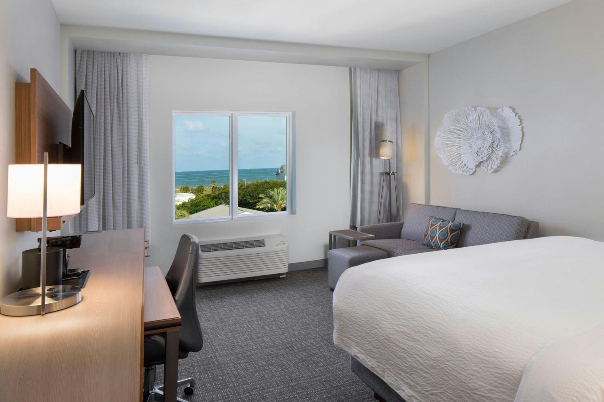 فندق Courtyard Amelia Island شاطئ فينماندينا المظهر الخارجي الصورة